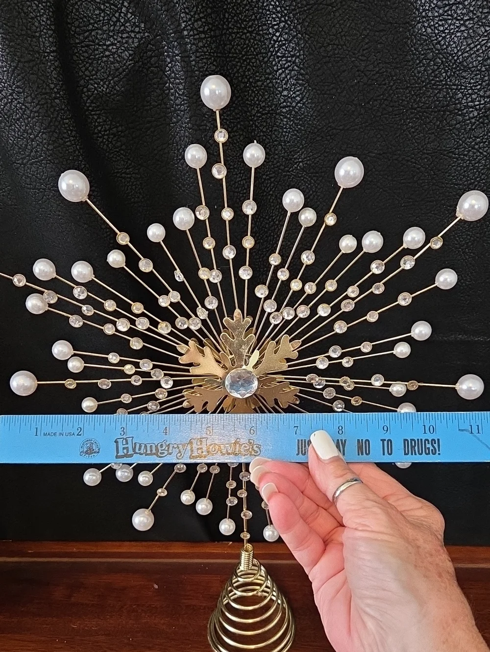 Unique Gold Pearl Burst And Rhibesyone Snowflaks Tree Topper